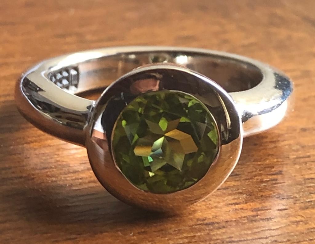 The Circle Ring - Diopside