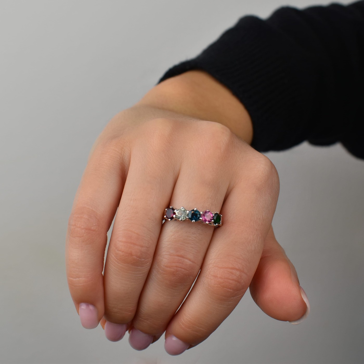 Anello con tormaline naturali