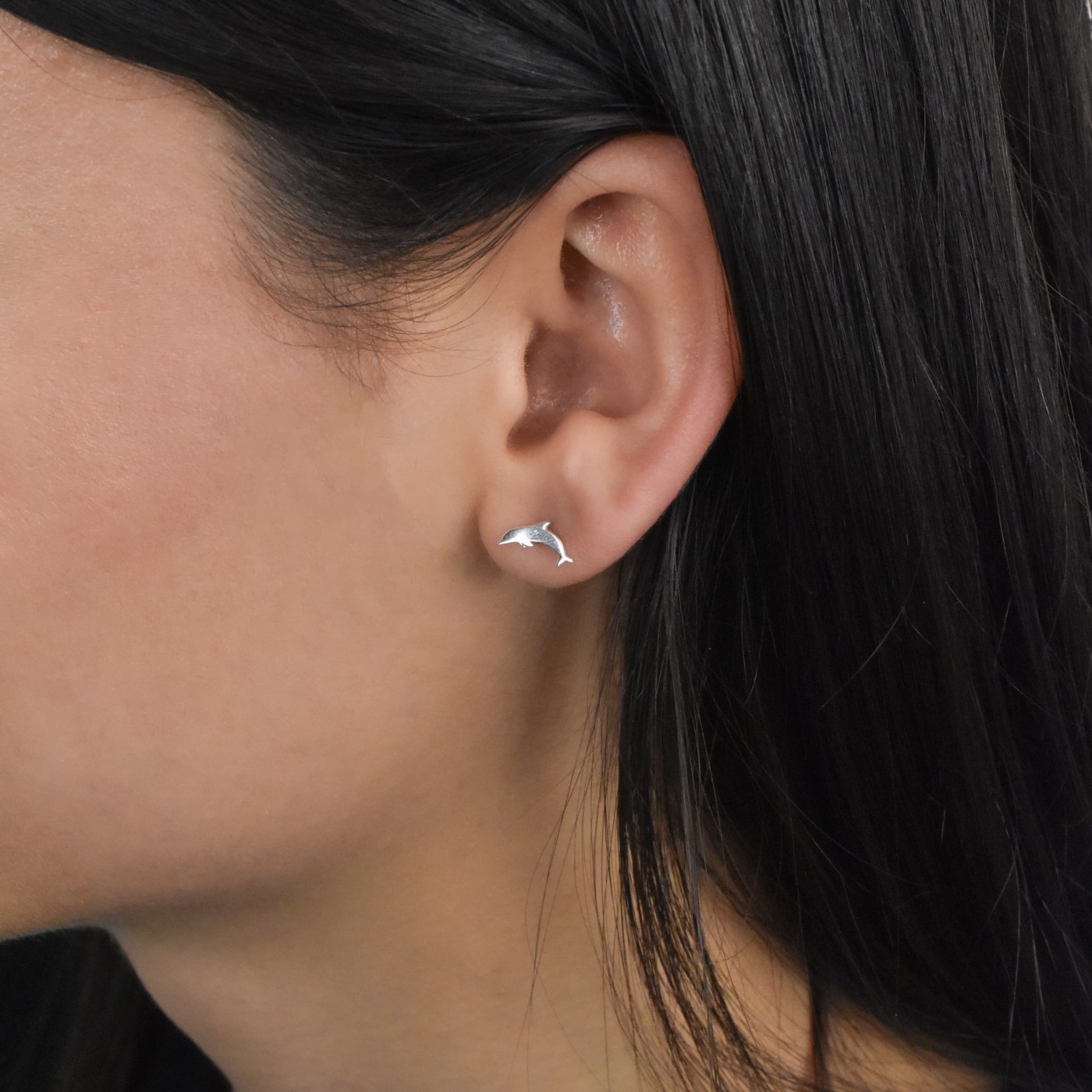 Orecchini a delfino in argento 925