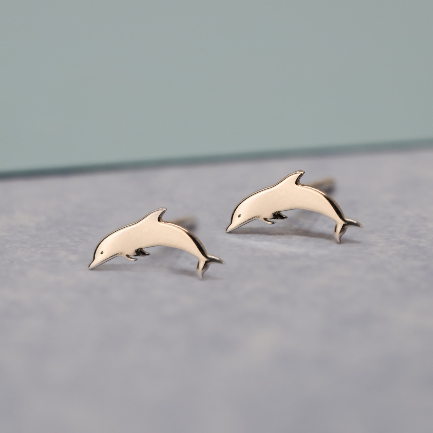 Orecchini a delfino in argento 925