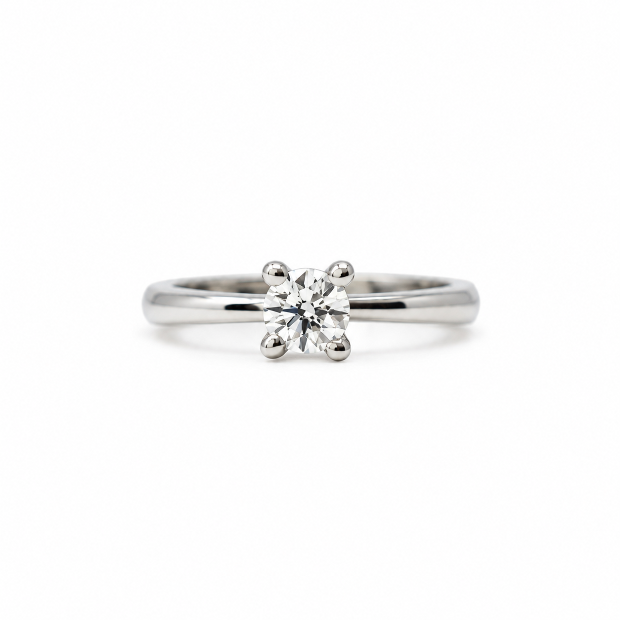 Anello solitario di fidanzamento